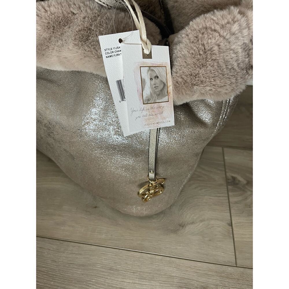 Jessica Simpson Flora Faux Fur Tote Bag In Champagne - Picture 5 of 14